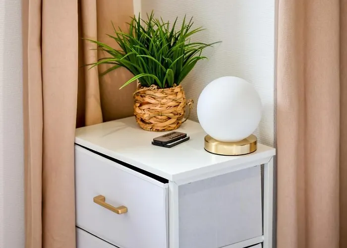 Alexandre F2 Cosy Avec Parking A Deux Pas De La Seine Rouen